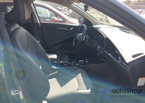 2023 Kia Niro Plug-In Hybrid Ex from USA, damaged, VIN KNDCS3LF6P5100464